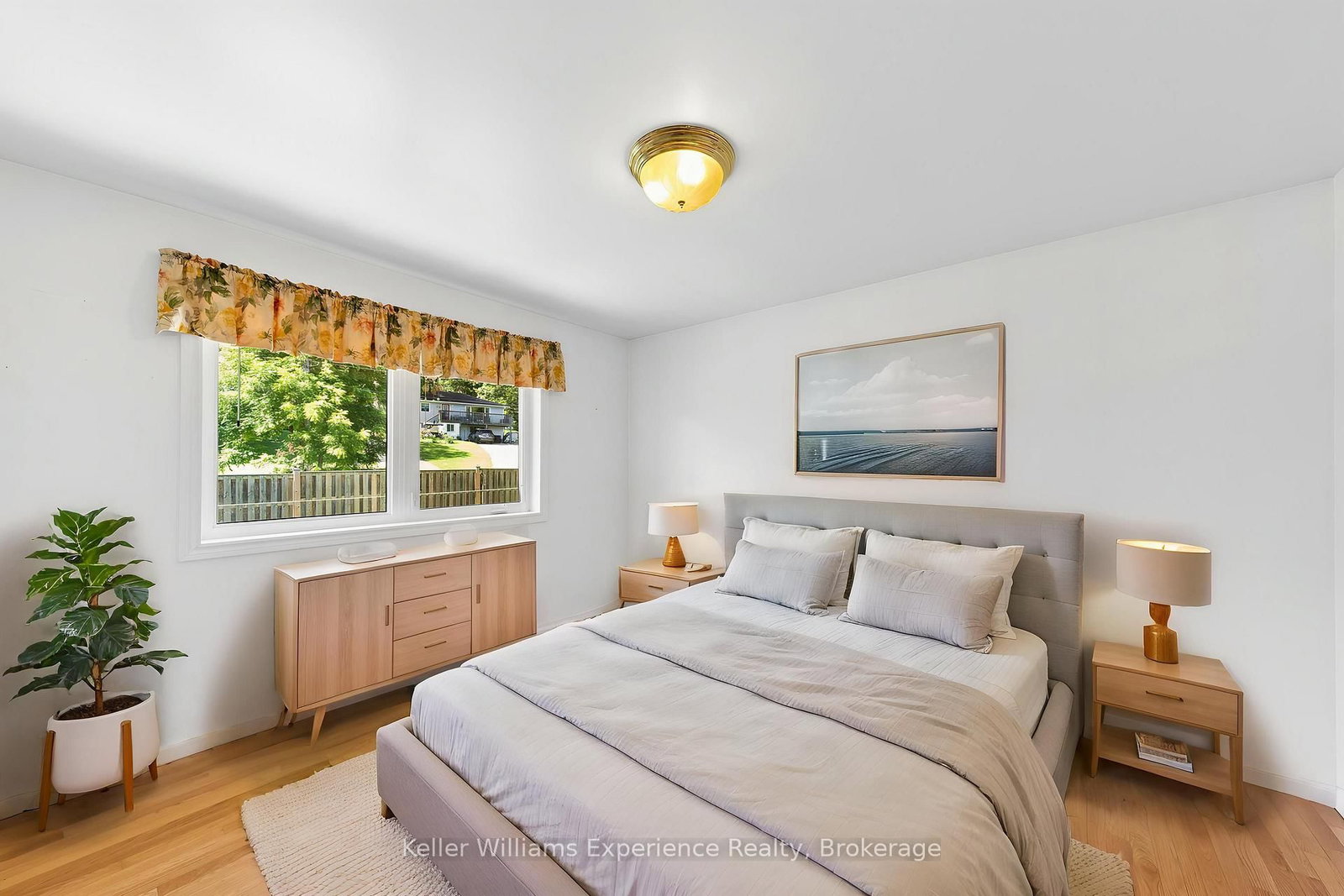 36 Willow Street • Tay, ON photo 10
