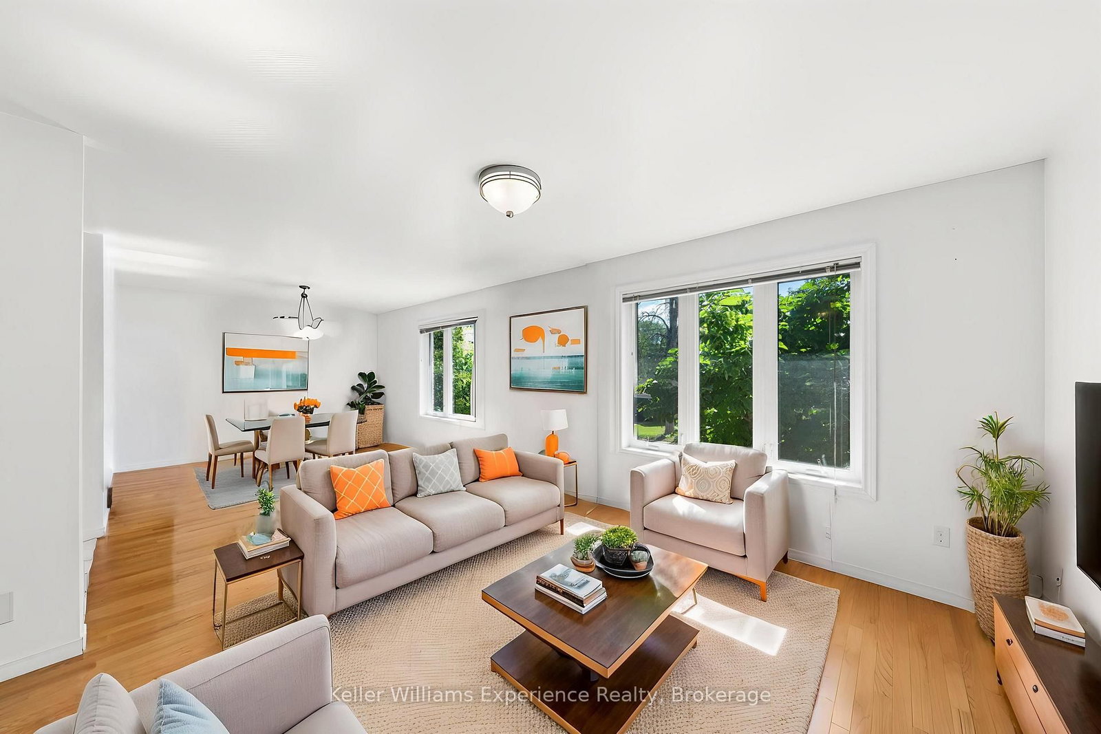 36 Willow Street • Tay, ON photo 5