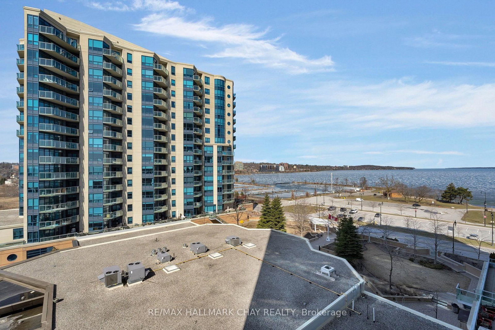 37 Ellen Street • #702 • Barrie, ON photo 27