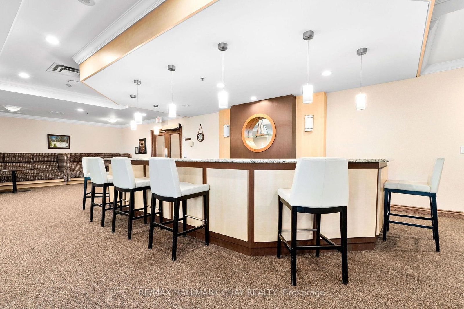 37 Ellen Street • #702 • Barrie, ON photo 32