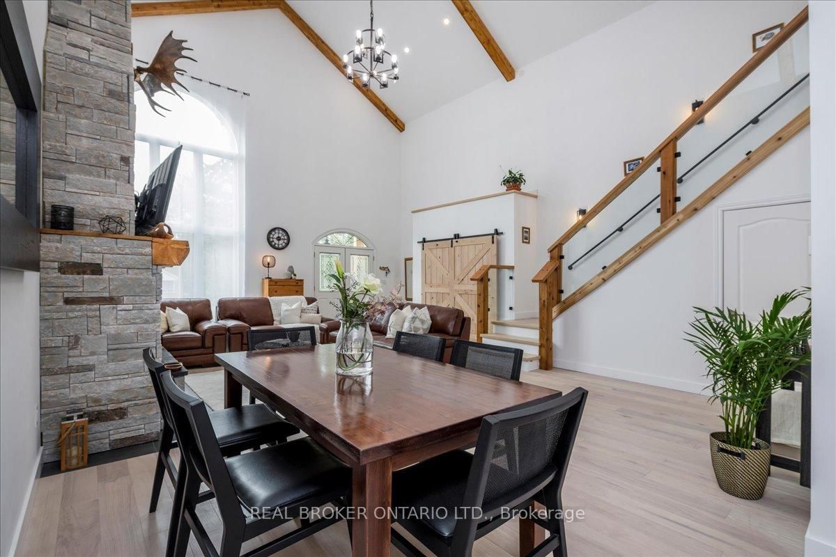 3665 Baldwick Lane • Springwater, ON photo 11