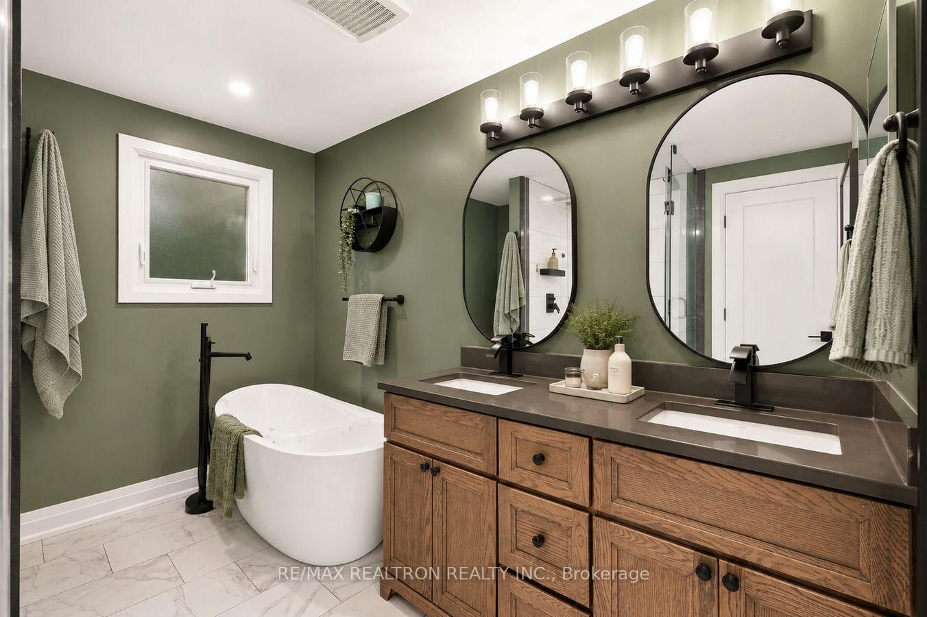 55 Laurie Crescent • Barrie, ON photo 21