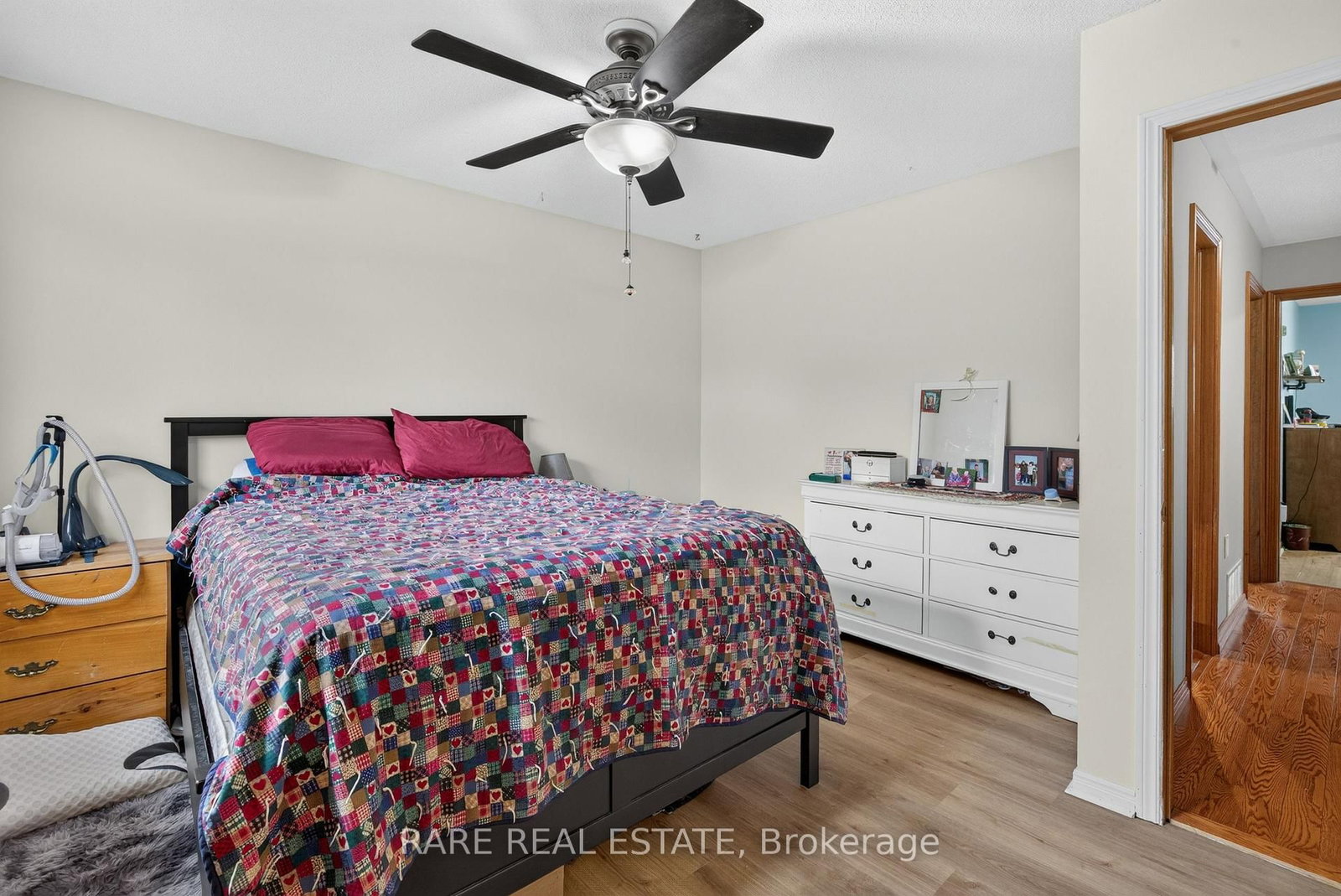 25 Edgewood Crescent • Clearview, ON photo 21