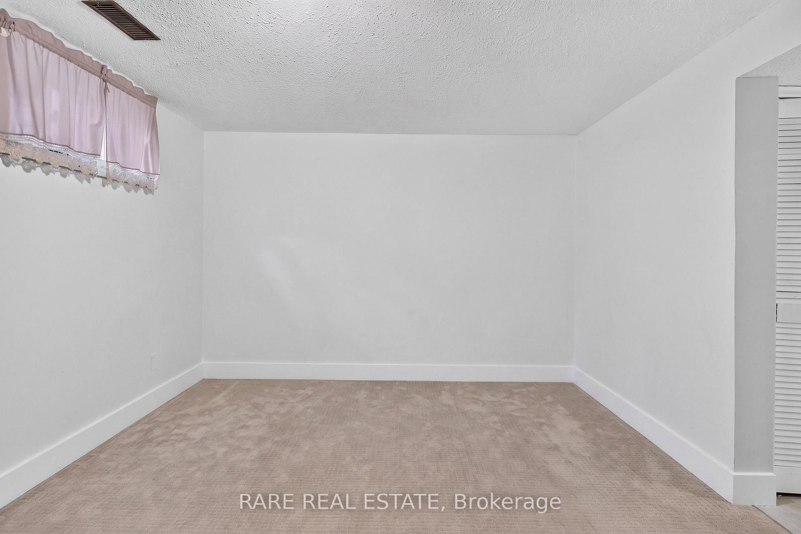 25 Edgewood Crescent • Clearview, ON photo 31