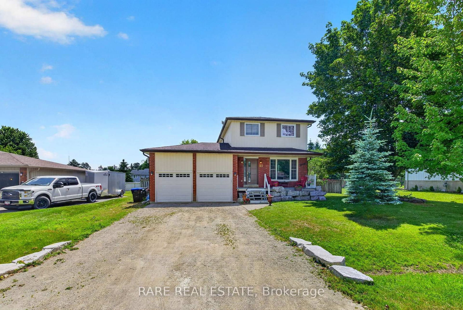 25 Edgewood Crescent • Clearview, ON photo 4