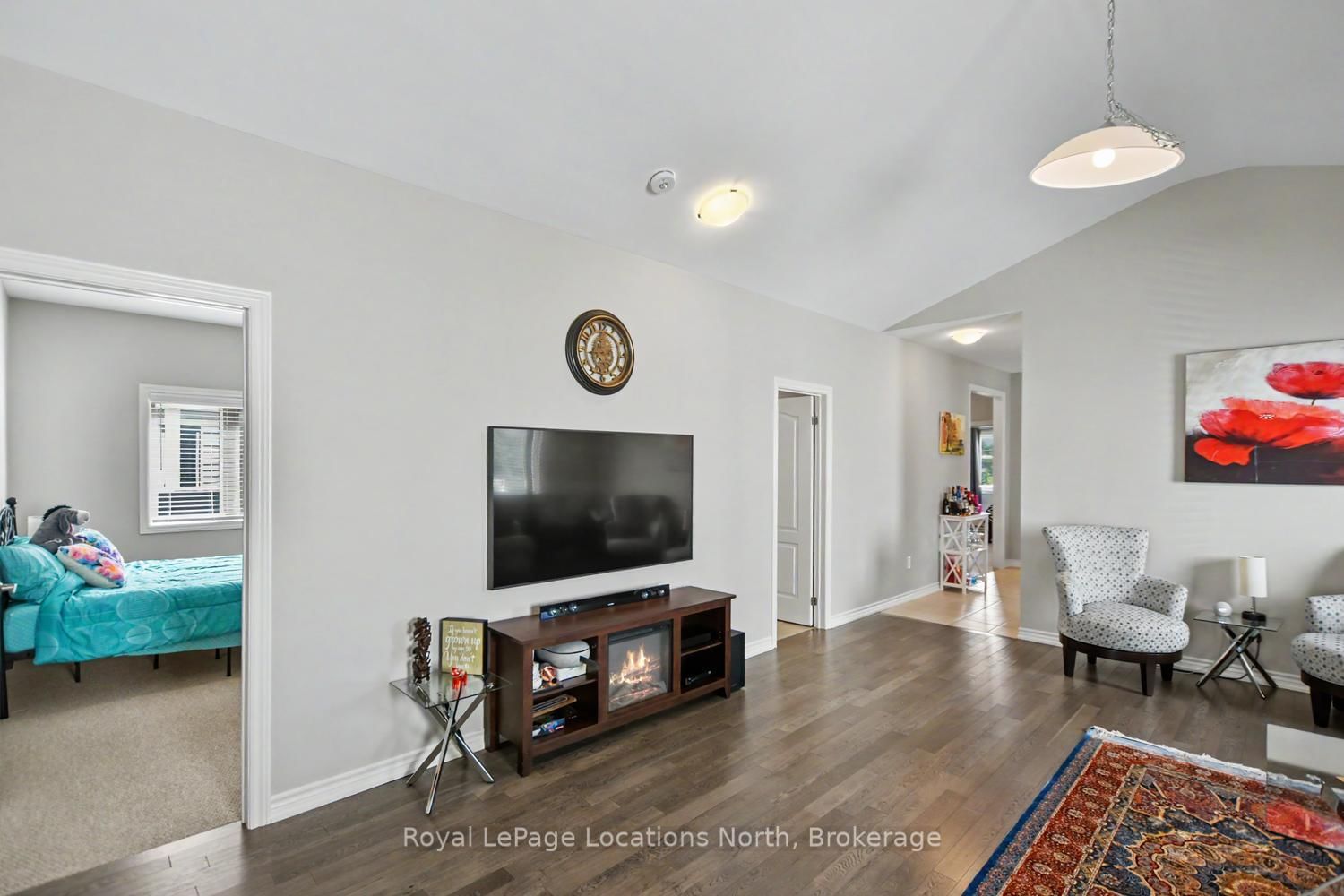 214 SPRINGFIELD Crescent • Clearview, ON photo 11