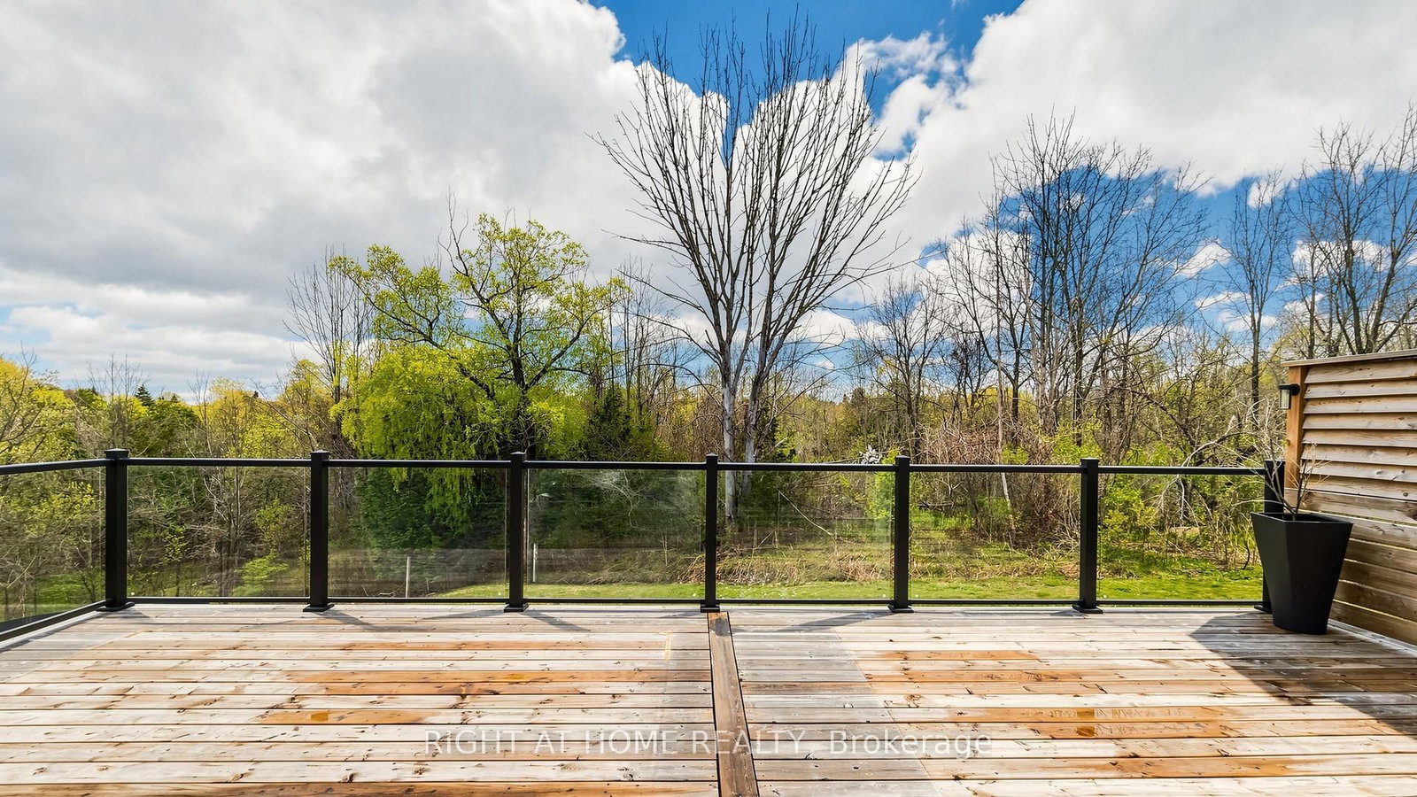 14 Dixon Court • Barrie, ON photo 42