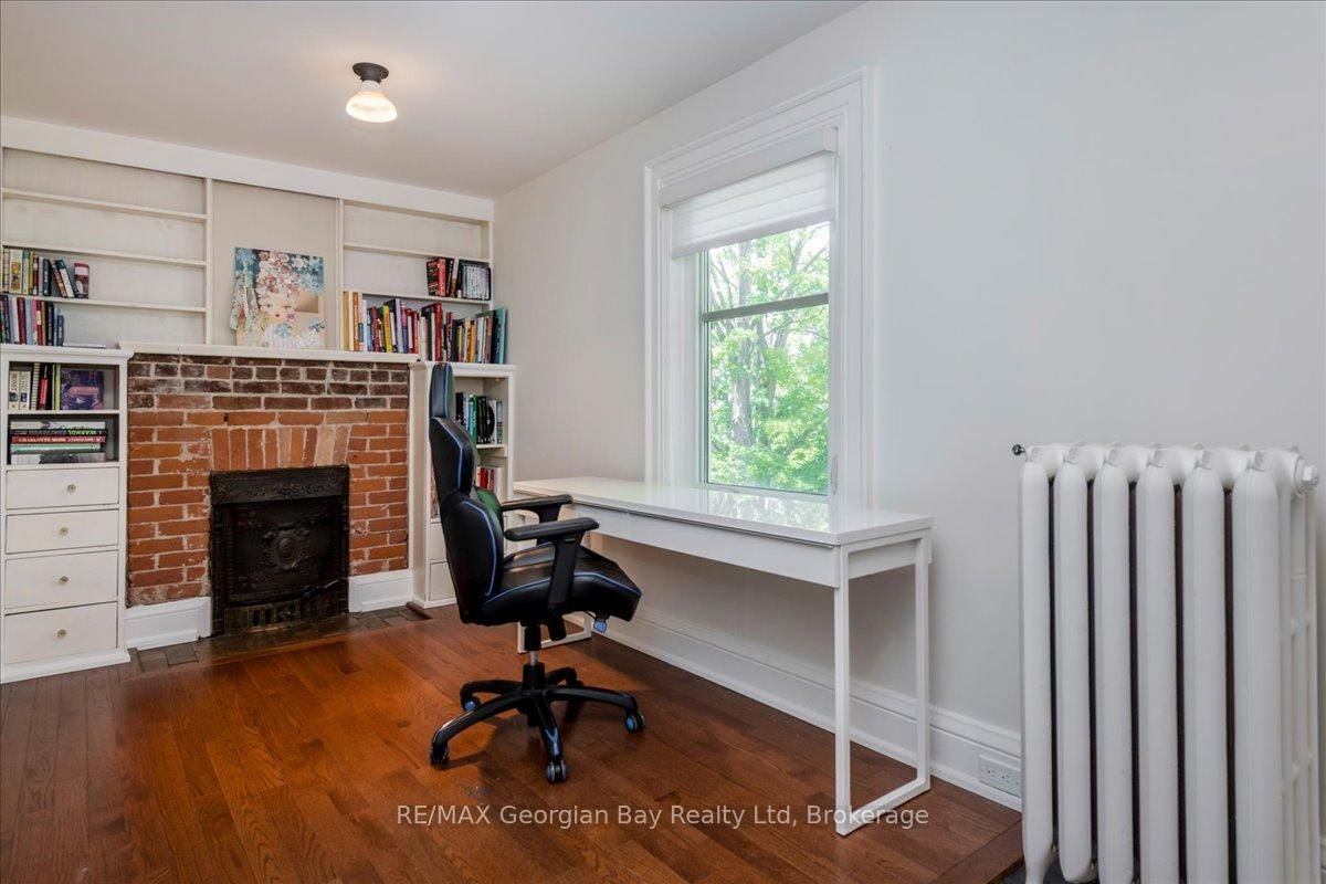 238 Sixth Street • Midland, ON photo 24