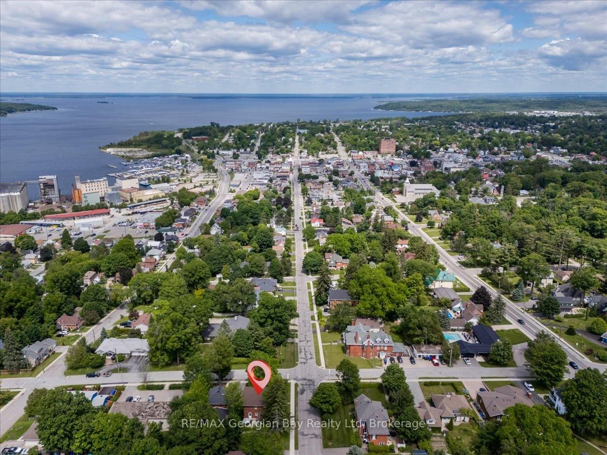 238 Sixth Street • Midland, ON photo 44
