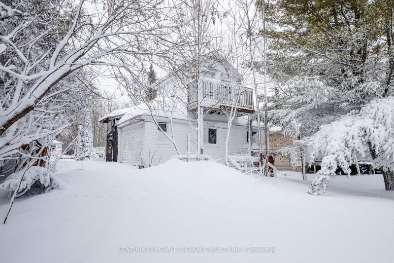 250 Kingfisher Avenue