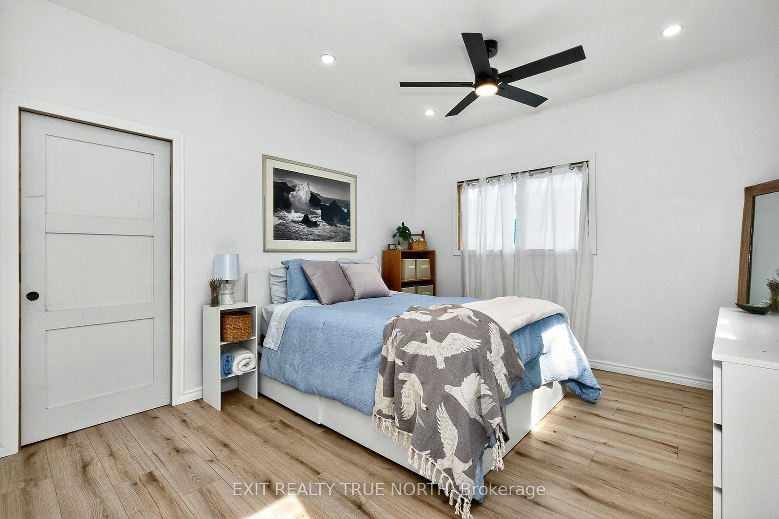 19 Vics Road • Midland, ON photo 10