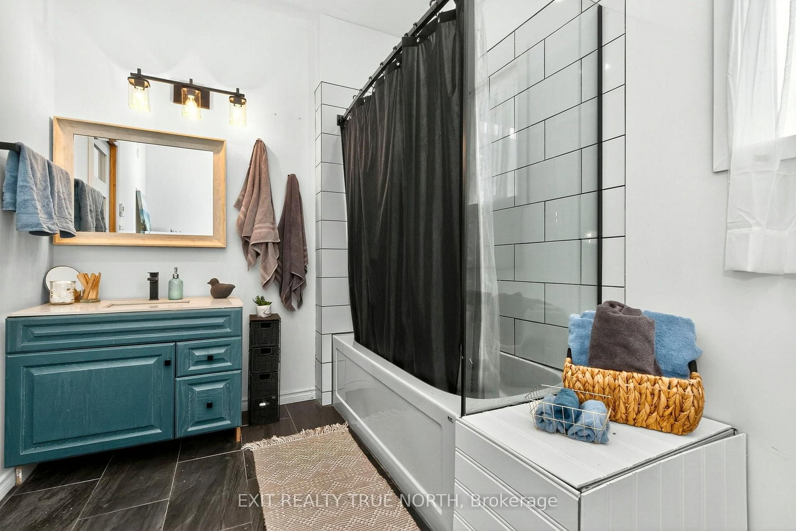 19 Vics Road • Midland, ON photo 13