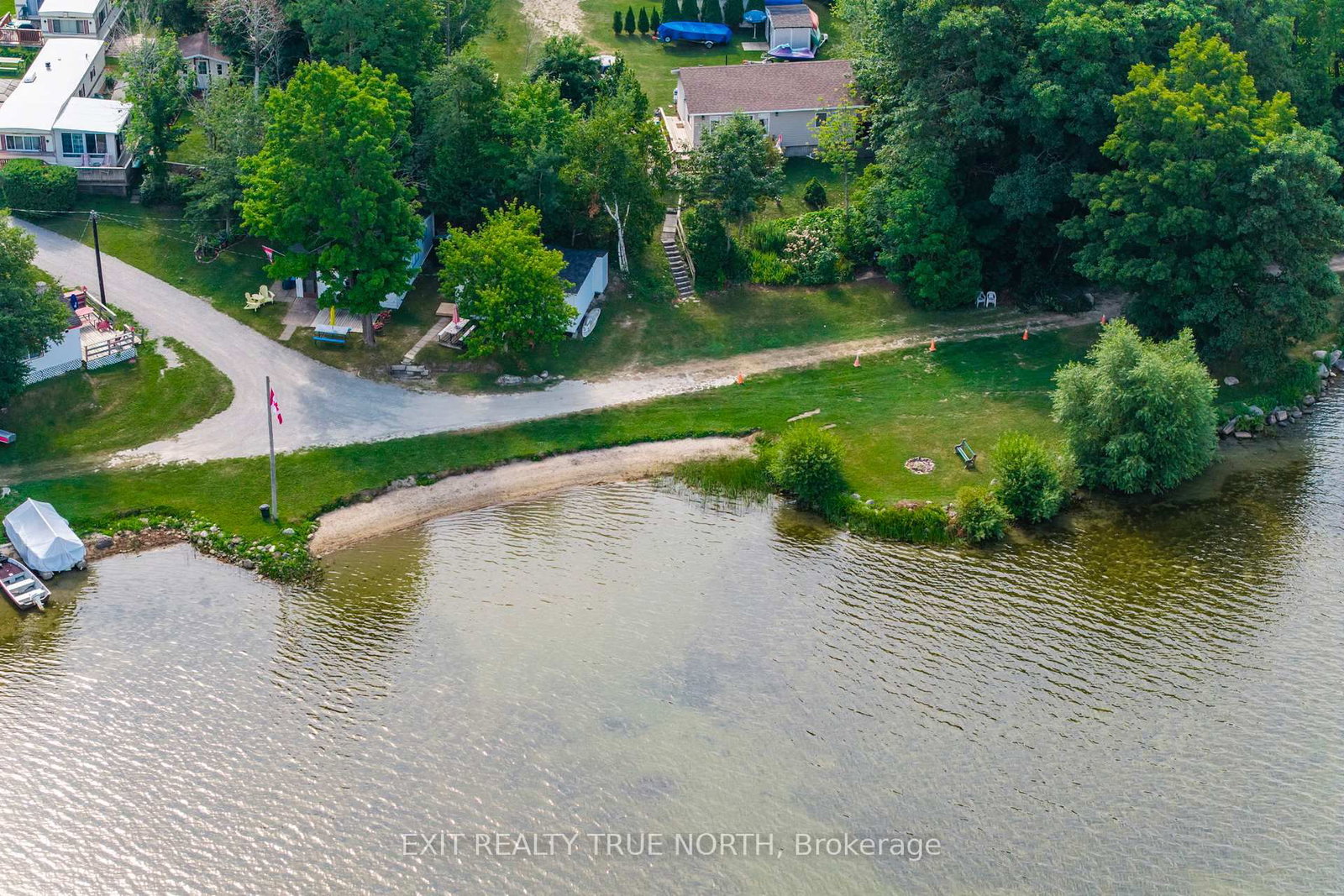 19 Vics Road • Midland, ON photo 18