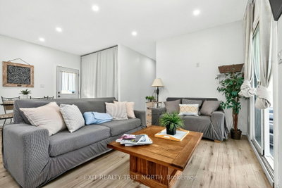 19 Vics Road • Midland, ON photo 6