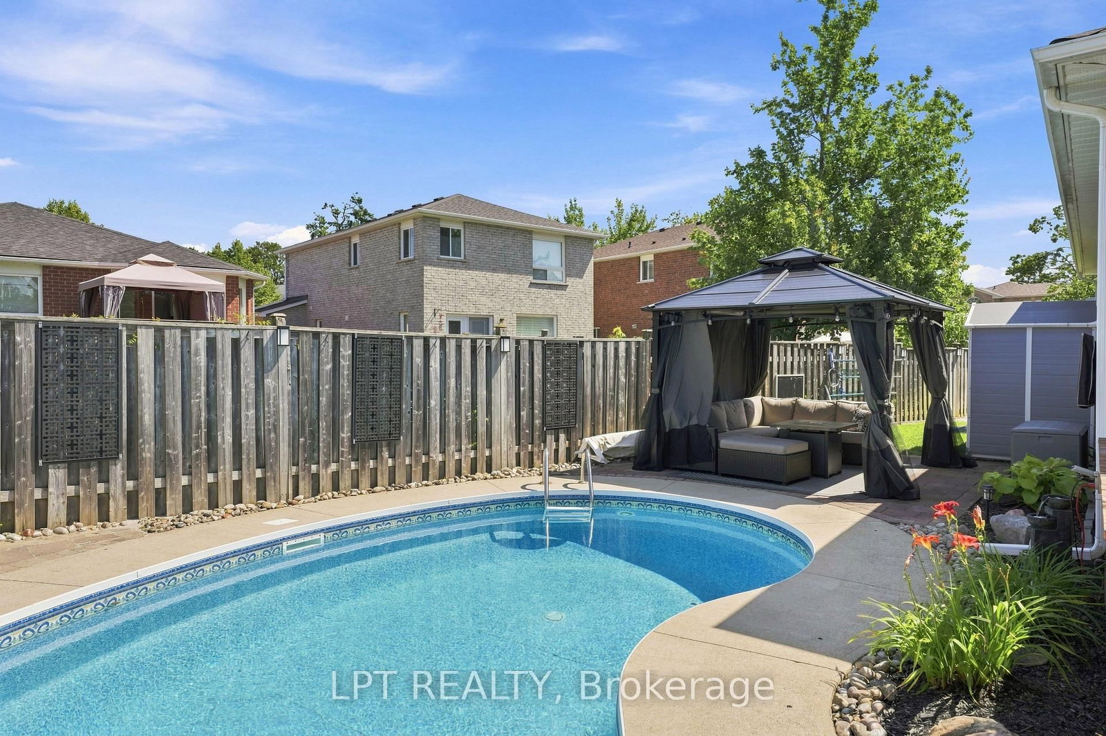 4 Lister Drive • Barrie, ON photo 37