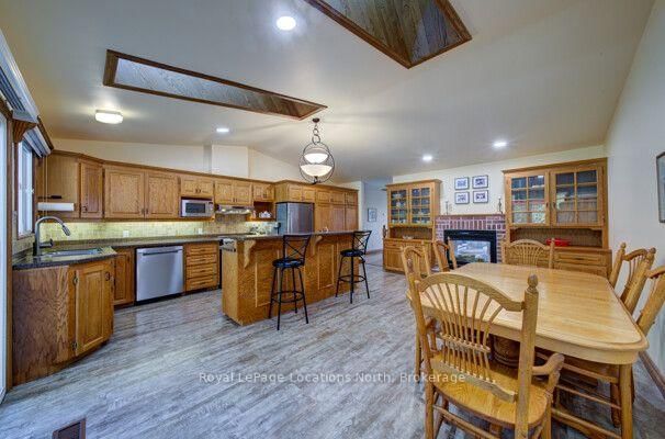 2225 Tiny Beaches Road S • Tiny, ON photo 33