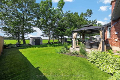 358 Livingstone Street W • Barrie, ON photo 2