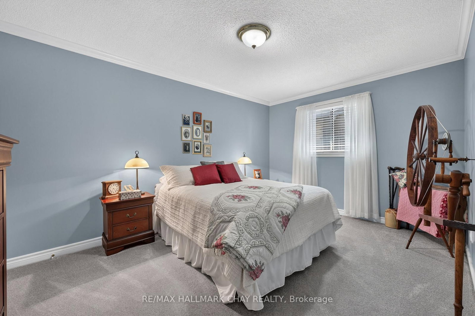 358 Livingstone Street W • Barrie, ON photo 9