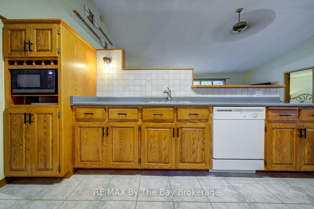 47 Birchwood Trail • Wasaga Beach, ON photo 15