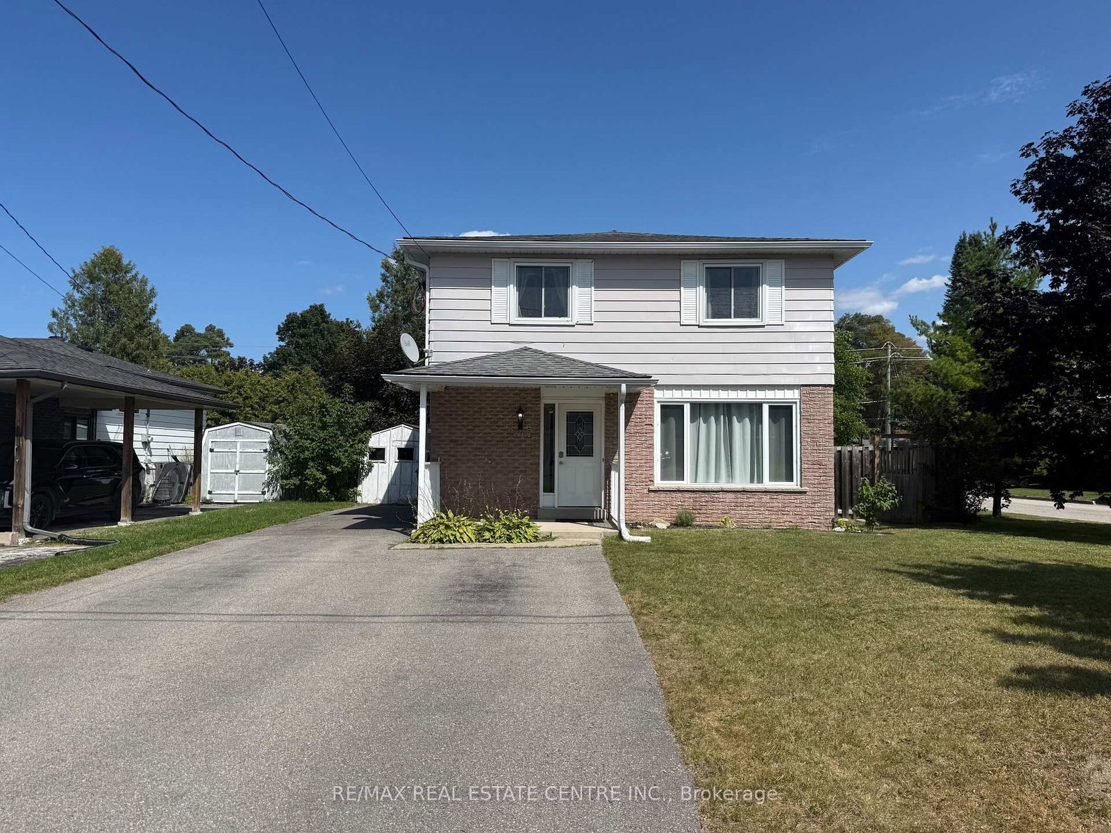247 Eric Street • Clearview, ON photo 1