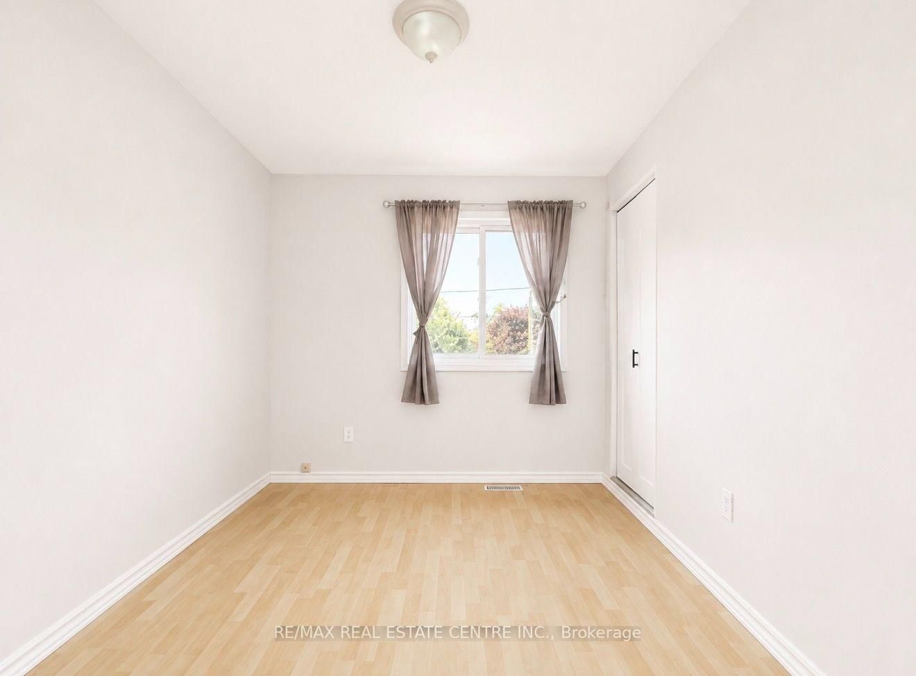 247 Eric Street • Clearview, ON photo 27