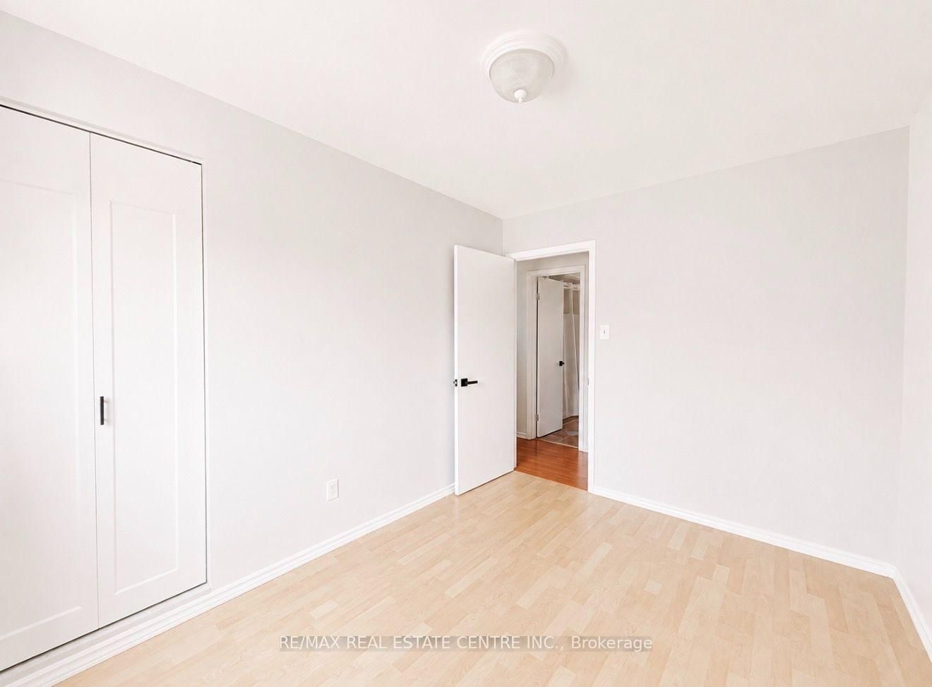 247 Eric Street • Clearview, ON photo 29