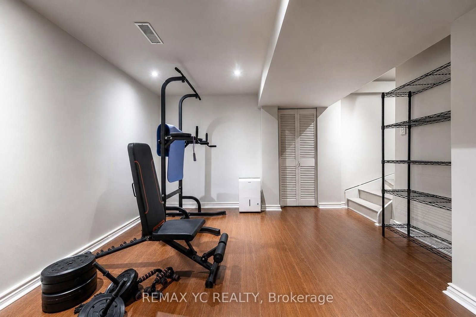 18 Coleman Drive • Barrie, ON photo 21