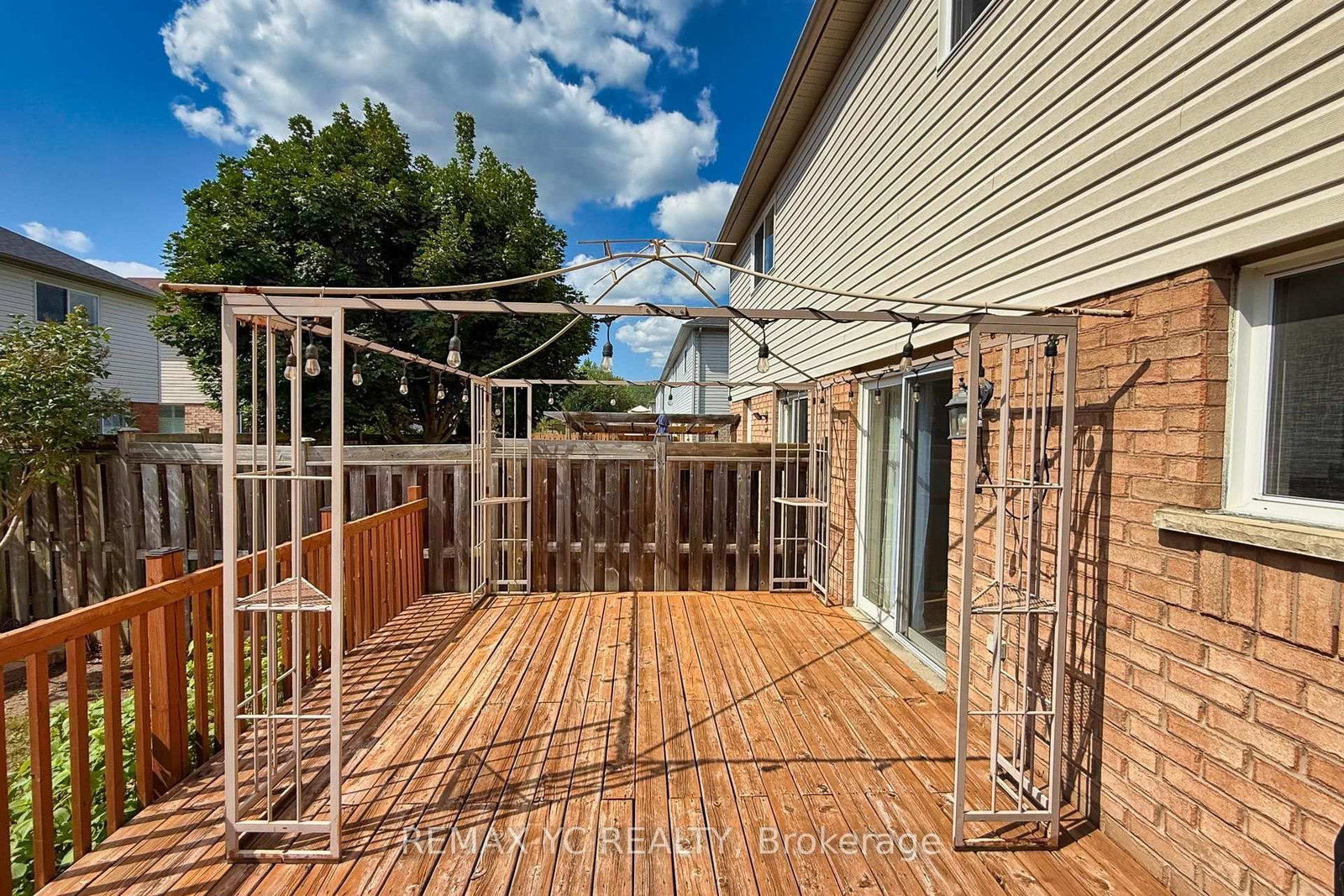 18 Coleman Drive • Barrie, ON photo 23