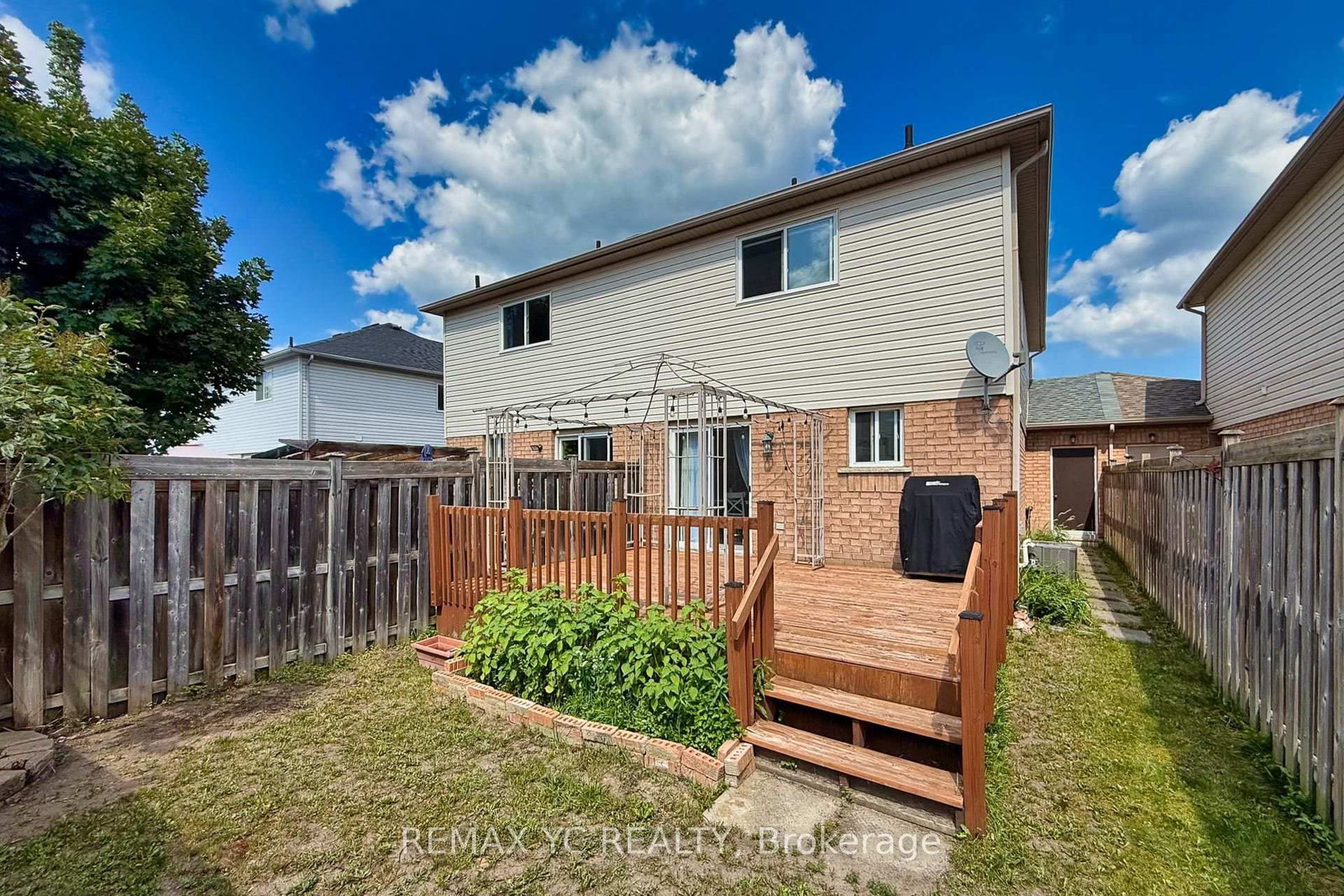 18 Coleman Drive • Barrie, ON photo 25
