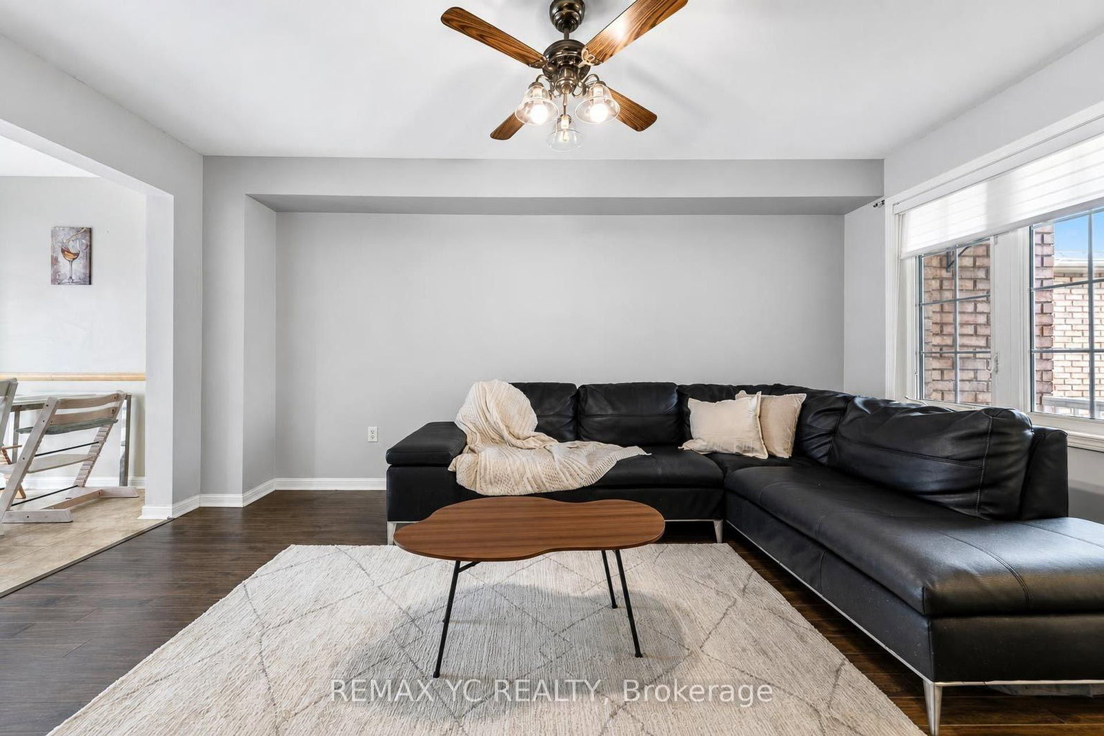18 Coleman Drive • Barrie, ON photo 6