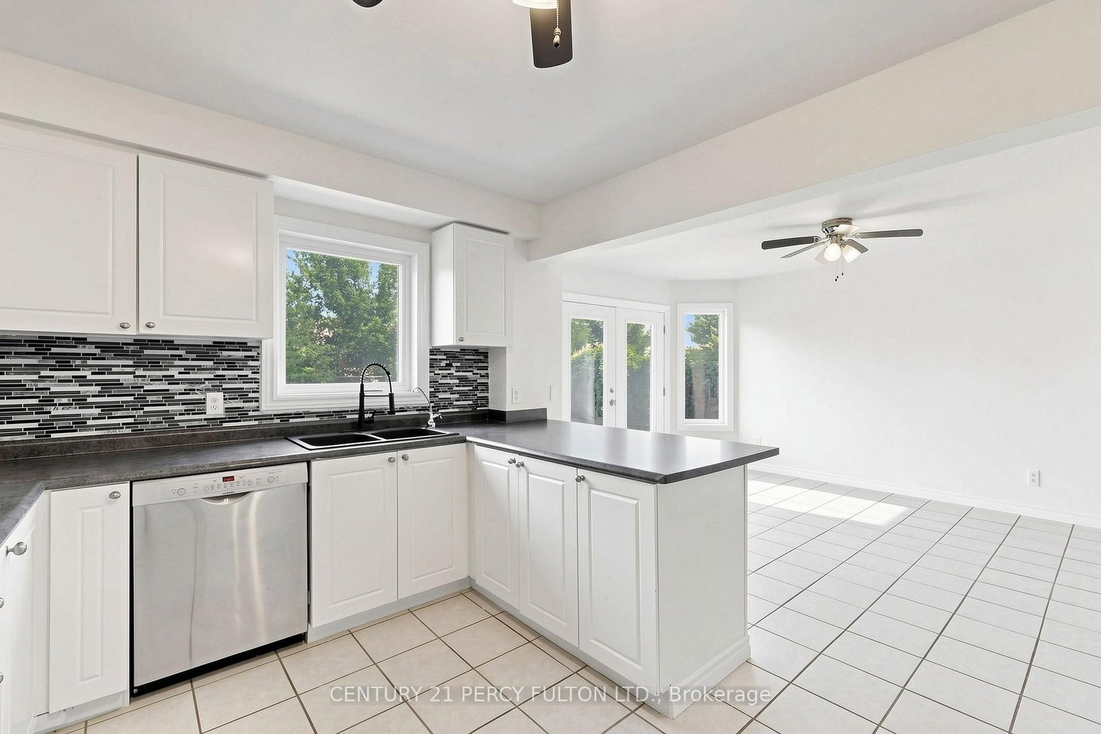 33 Churchland Drive • Barrie, ON photo 21