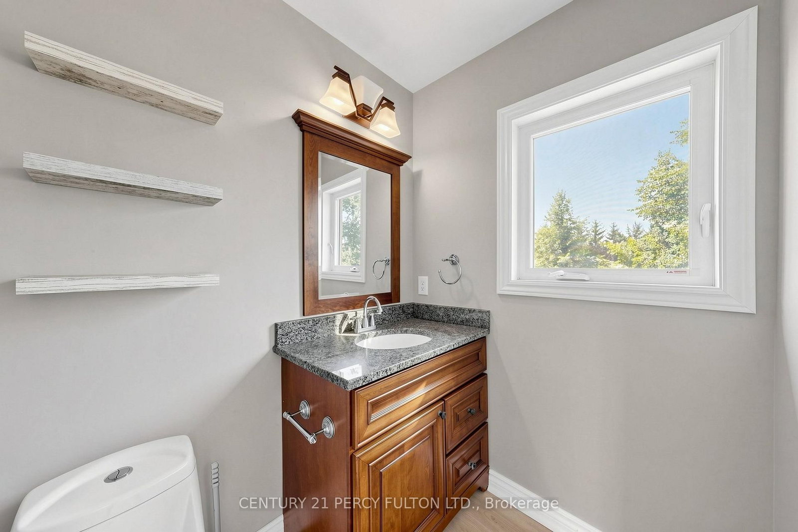 33 Churchland Drive • Barrie, ON photo 30