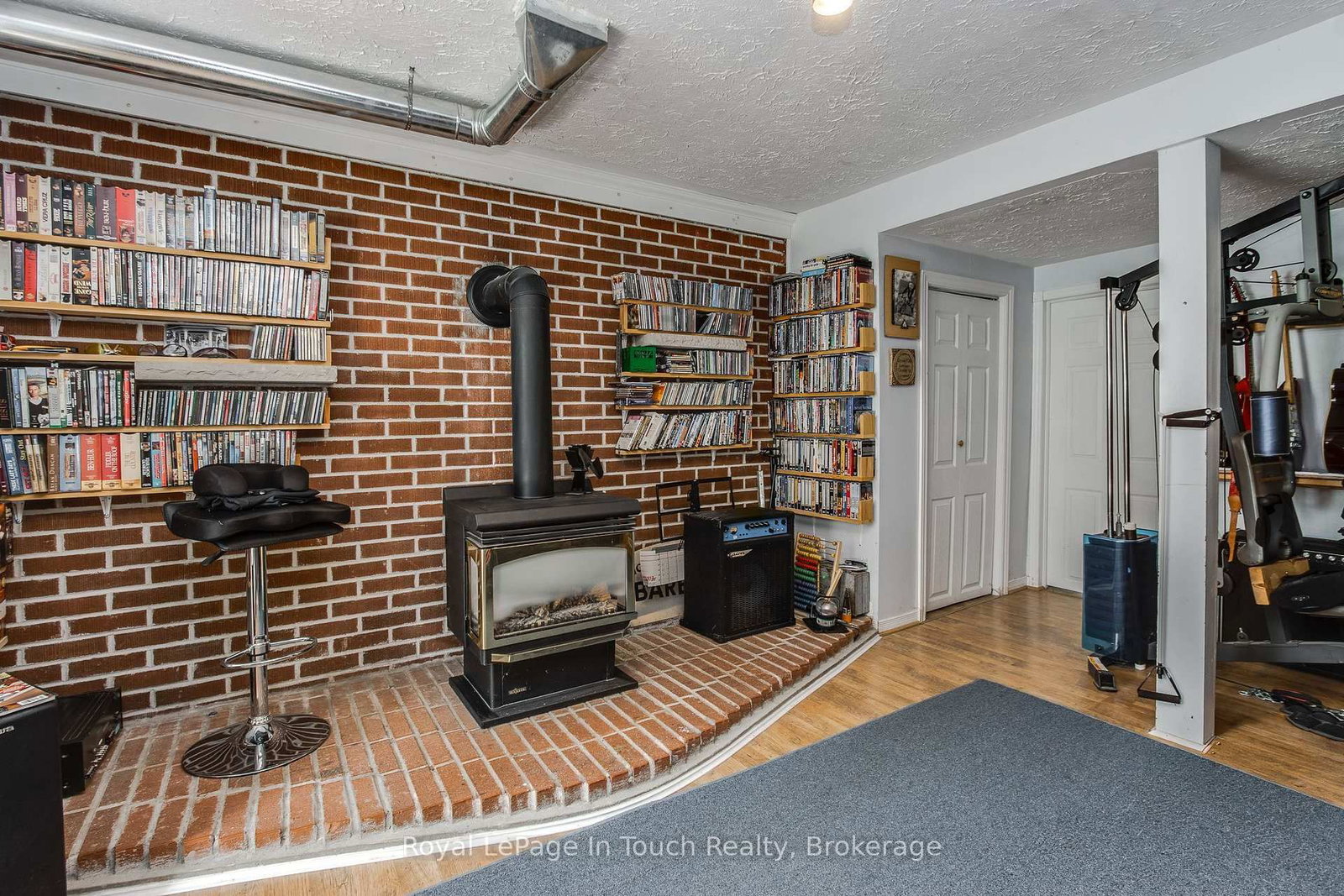 33 Grandview Road • Tay, ON photo 10