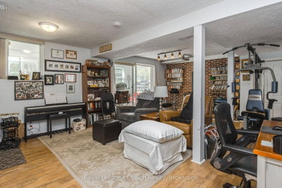 33 Grandview Road • Tay, ON photo 9