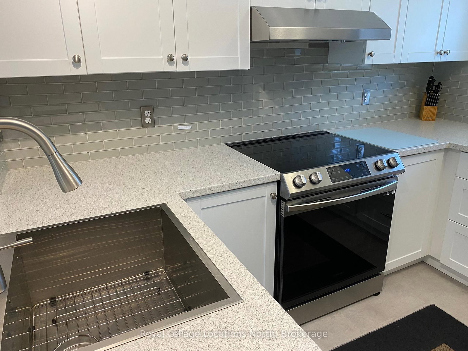 395 Mariners Way, Collingwood, view 14