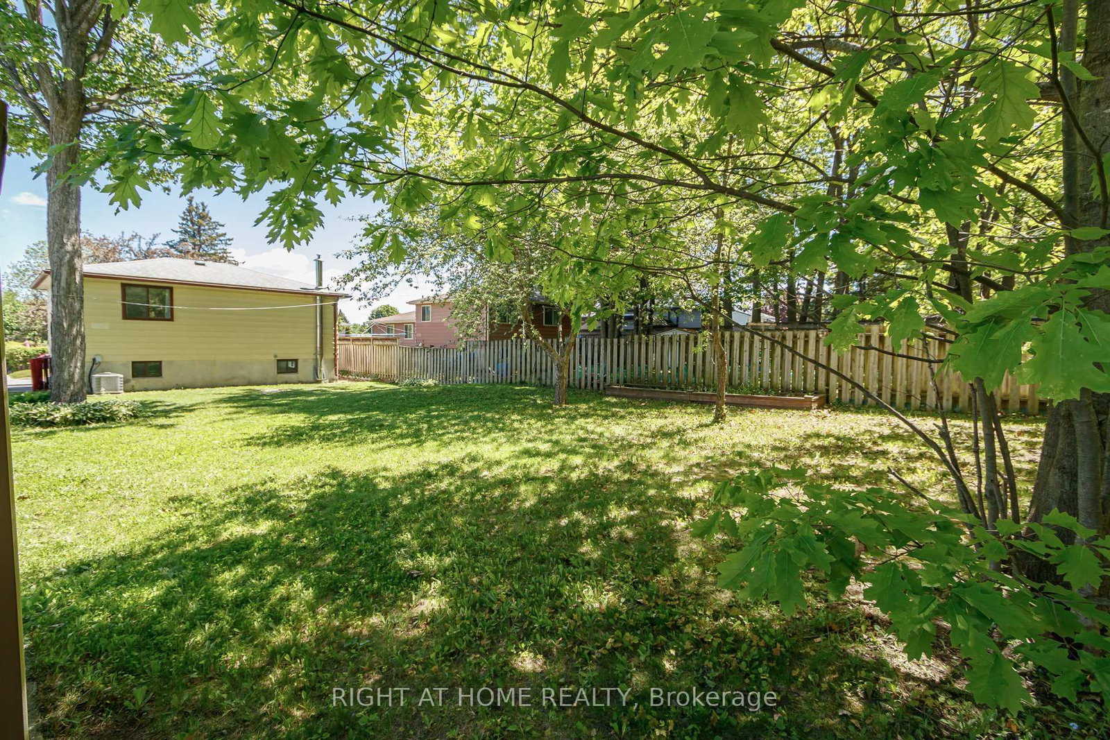 1059 Glen Mhor Crescent • Midland, ON photo 26
