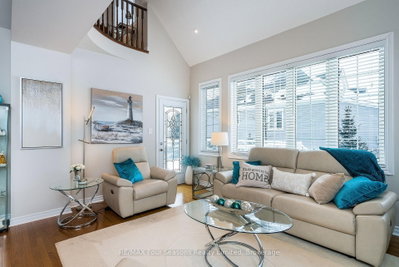 64 Waterview Road • Wasaga Beach, ON photo 8