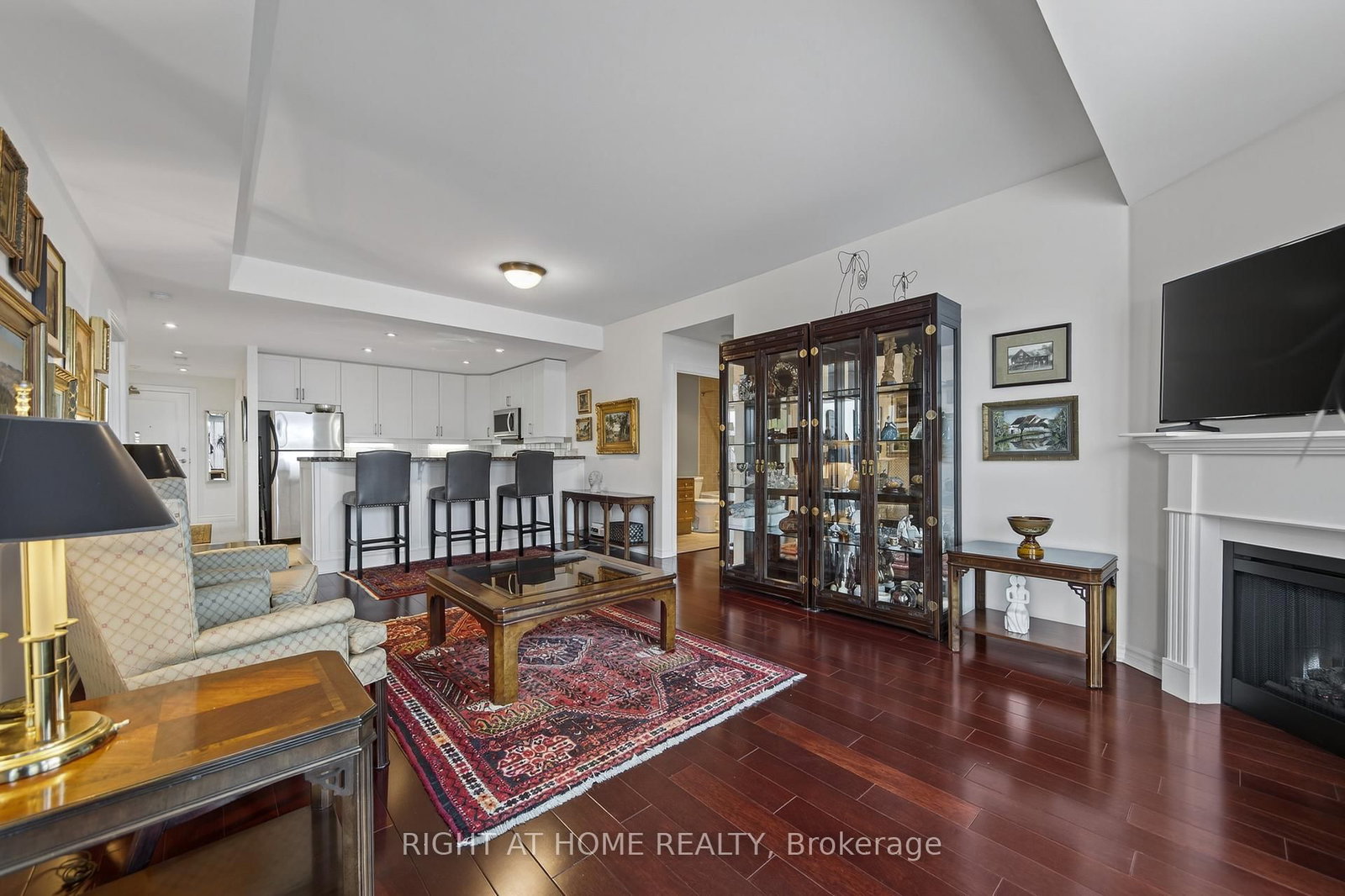 6 Toronto Street • #409 • Barrie, ON photo 13