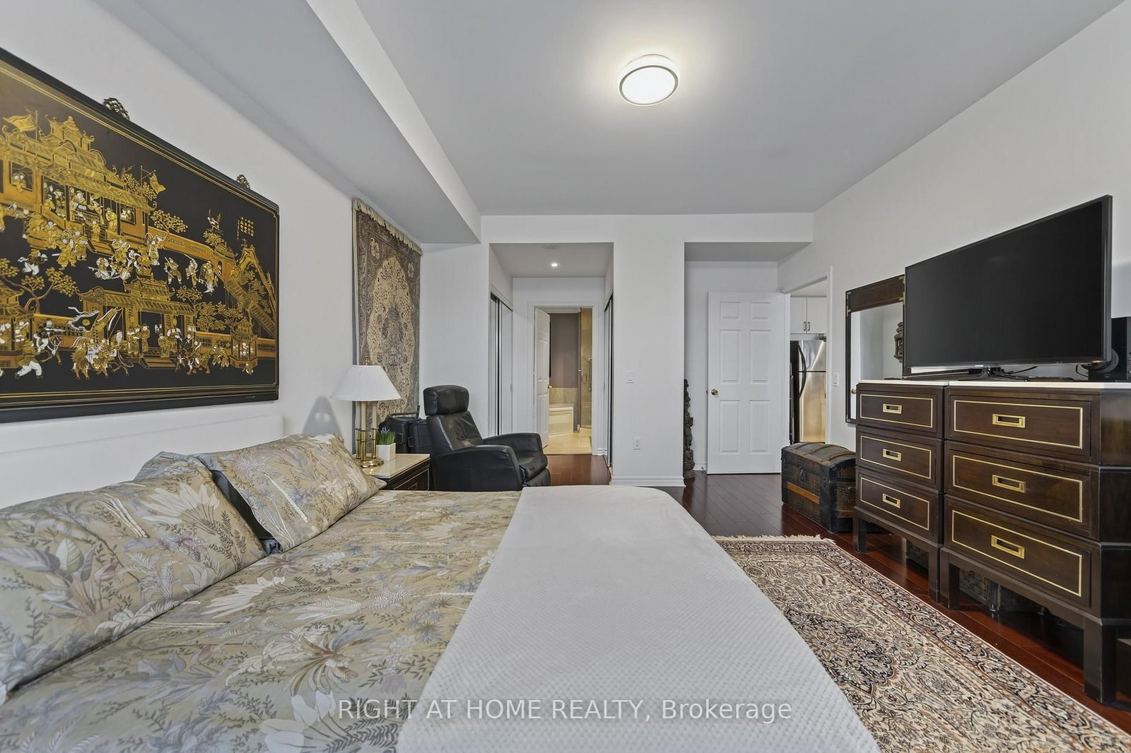 6 Toronto Street • #409 • Barrie, ON photo 17