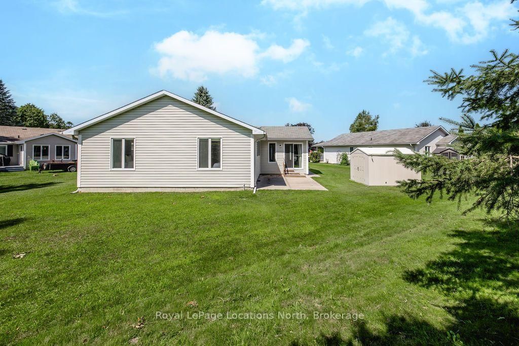 77 Pennsylvania Avenue • Wasaga Beach, ON photo 23