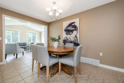 77 Pennsylvania Avenue • Wasaga Beach, ON photo 8