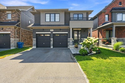 3020 Sierra Drive • Orillia, ON photo 2