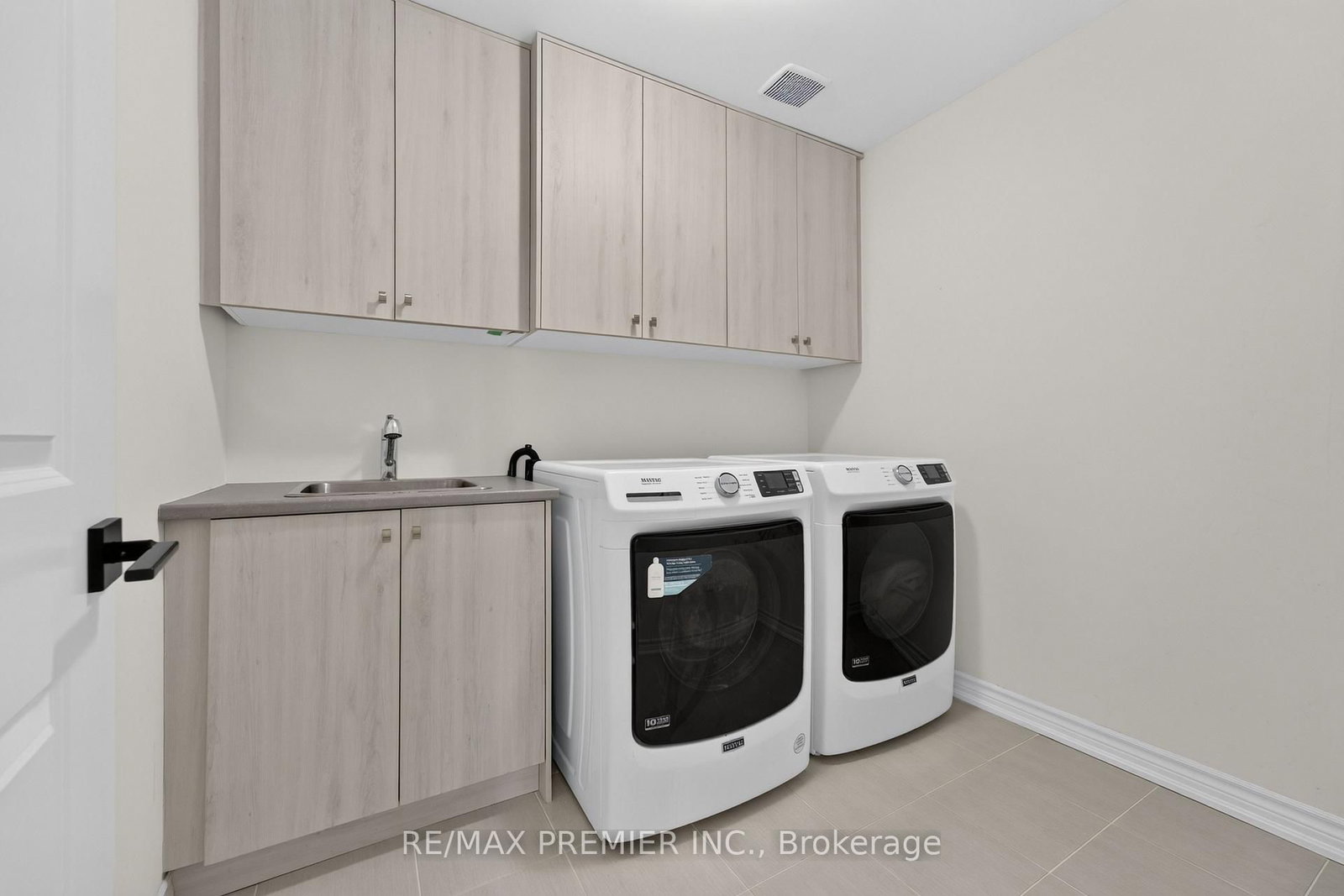 3020 Sierra Drive • Orillia, ON photo 36