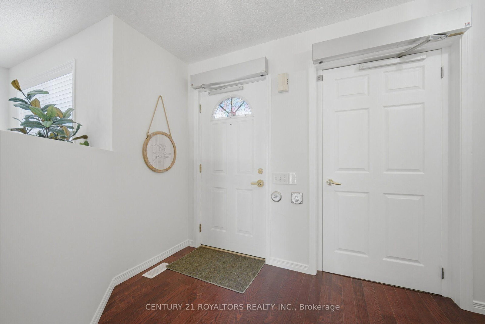 41 Irene Drive SE • Barrie, ON photo 9