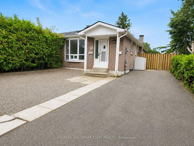 Semi-Detached House for lease at UPPER-88 B Bernick Drive, Barrie, Ontario, L4M 2V6 - Grove East - MLS: S13703986