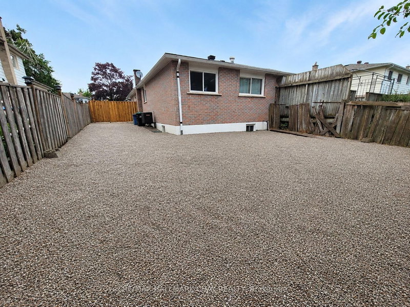 UPPER - 88 B Bernick Drive