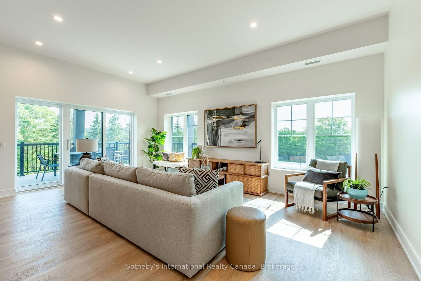 121 Mary St Street • #311 • Clearview, ON photo 18