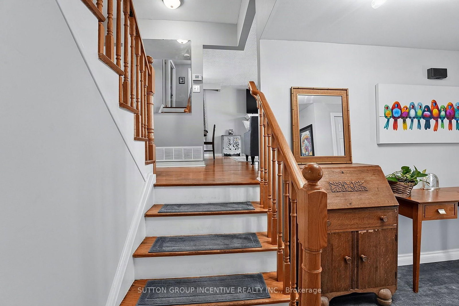 35 Jills Court • Barrie, ON photo 16