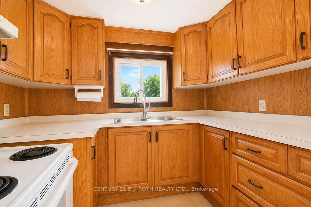 186 OXFORD Street • Orillia, ON photo 13