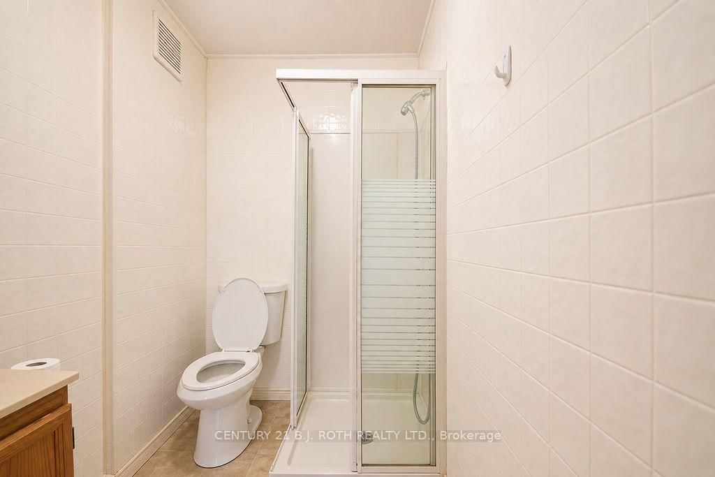 186 OXFORD Street • Orillia, ON photo 25